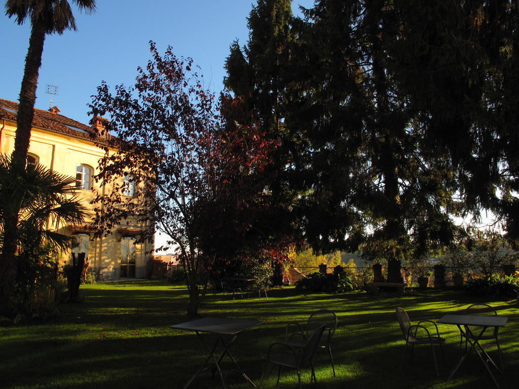 Albergo Real Castello Verduno Buitenkant foto